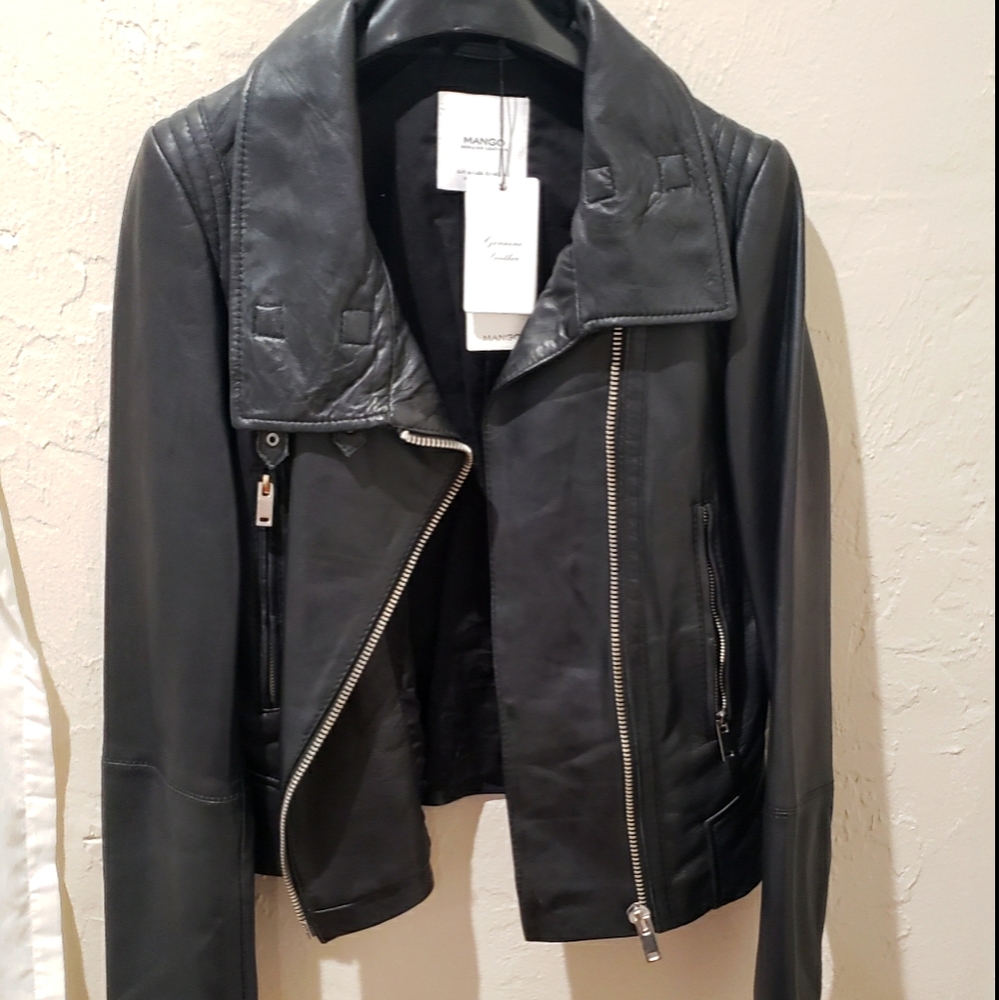 Mango leather jacket Size Small NWT